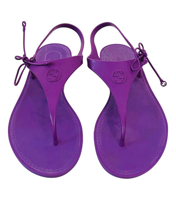 Gucci 'GG' Logo Rubber Flip-Flop Sandals. Size 38