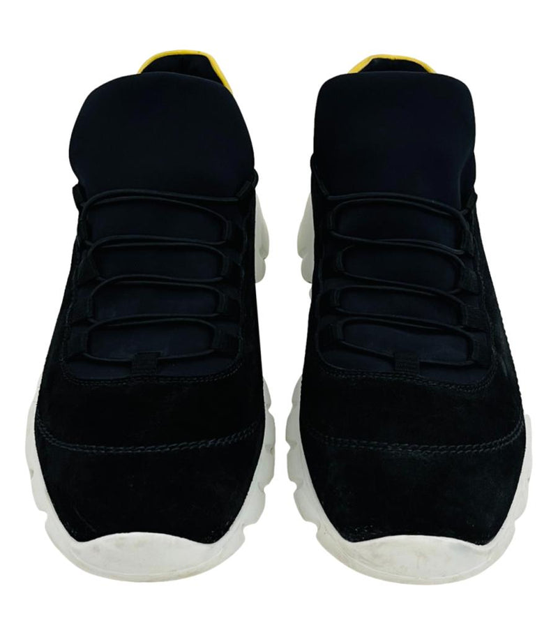 Fendi Suede Logo Sneakers. Size 7.5