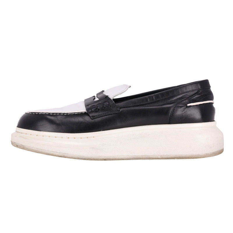 Alexander McQueen Leather Platform Loafers. Size 39