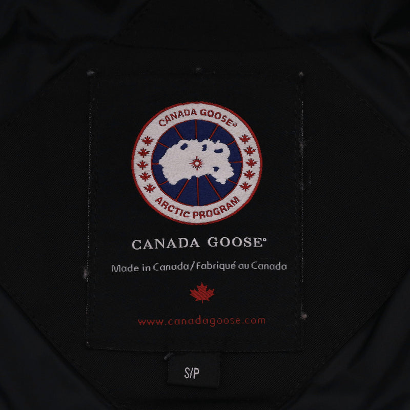 Canada Goose Montebello Down Parka Jacket With Fur Trimmed Hood. Size S