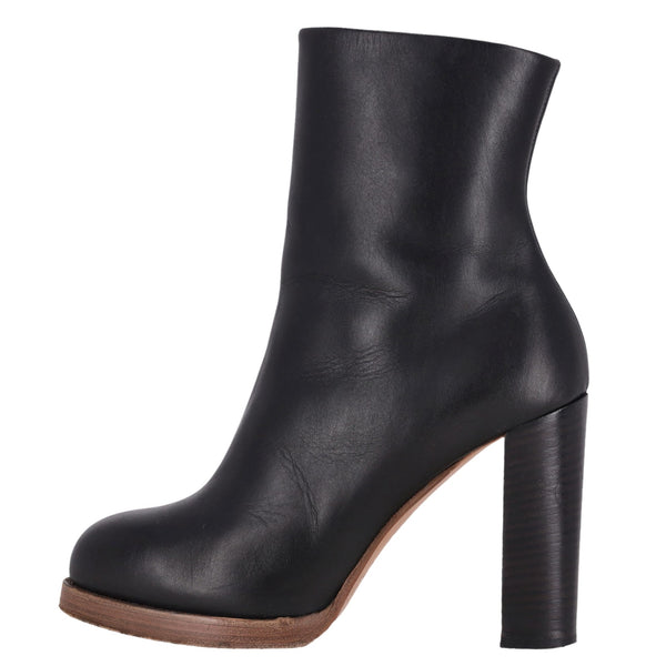 Celine Leather Ankle Boots. Size 36.5