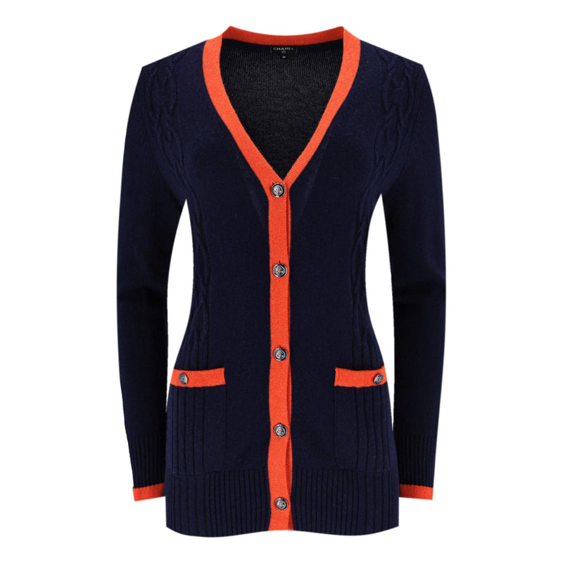 Chanel Paris - Hamburg Cashmere Cardigan. Size 36FR