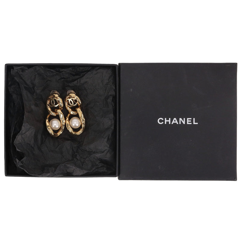 Chanel 'CC' Logo & Pearl Dangle Earrings