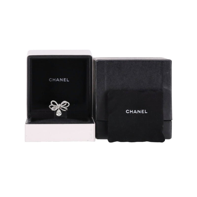 Chanel Boucle De Diamant Bow 18K White Gold & Diamond Ring