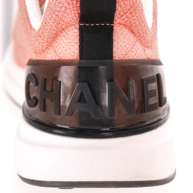 Chanel 'CC' Logo Mesh Embroidered Sneakers. Size 37